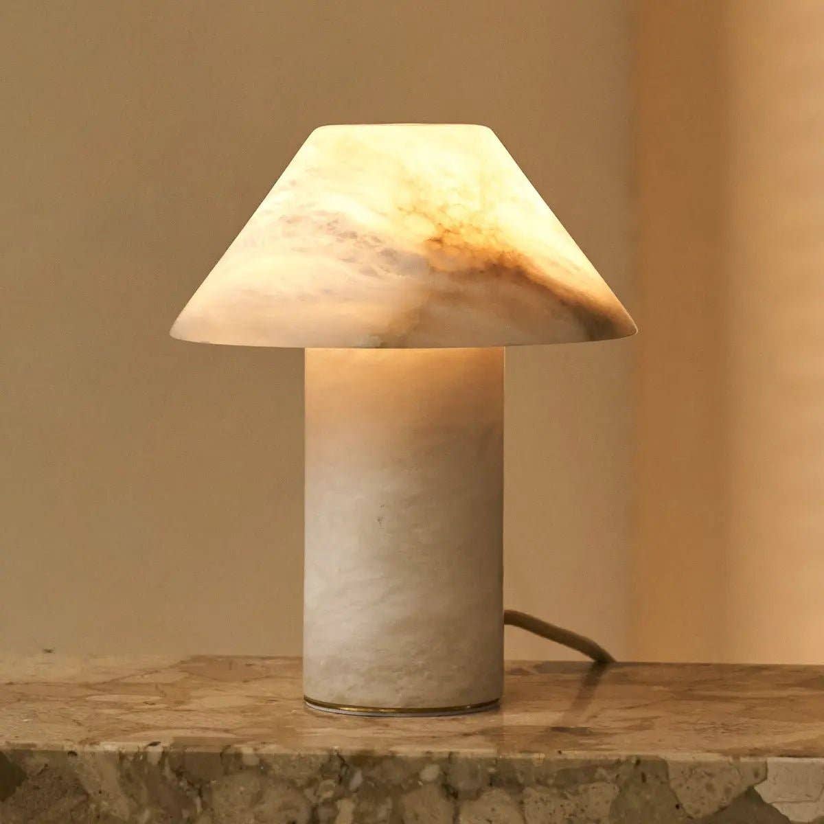 Tavellio – wholesale Accent/desk lamp – Eleonora Stylish Alabaster Lamp – Handcrafted, Unique Design with Soft Glow
