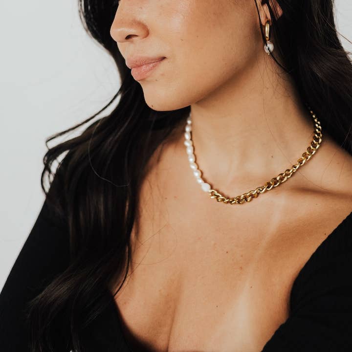 Pretty Simple - Wholesale Link & Chain Necklace - Pearled Chain Necklace *Waterproof