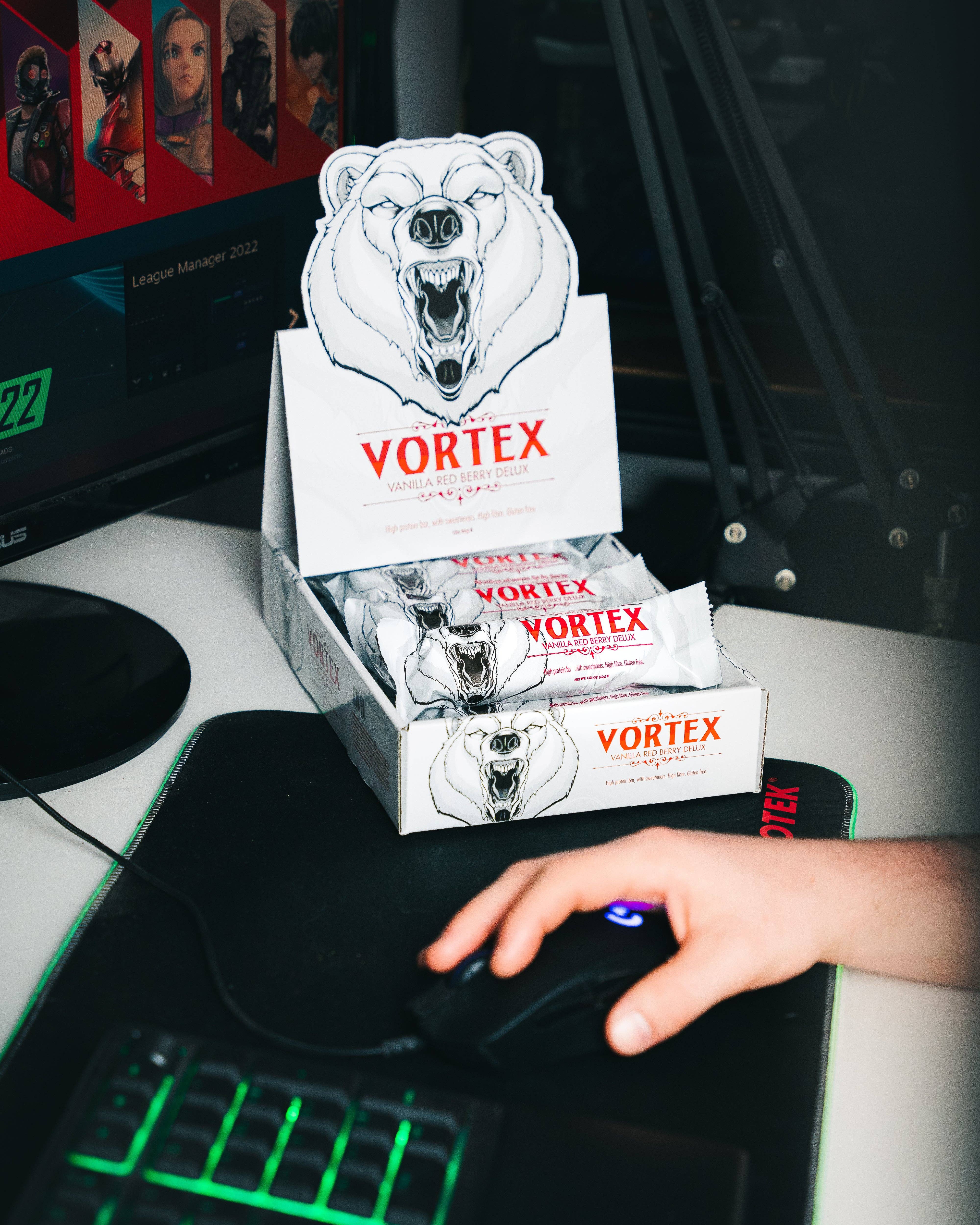 Bear Eats Tiger - Wholesale Snack Bar - Vanilla Red Berry Delux snack bar - box (12pc)3