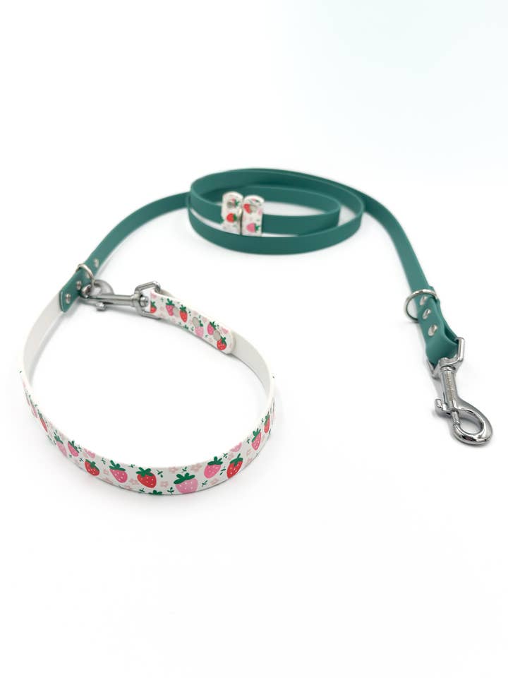 Strawberry Hands-free Lead for wholesale by Hounds + Home