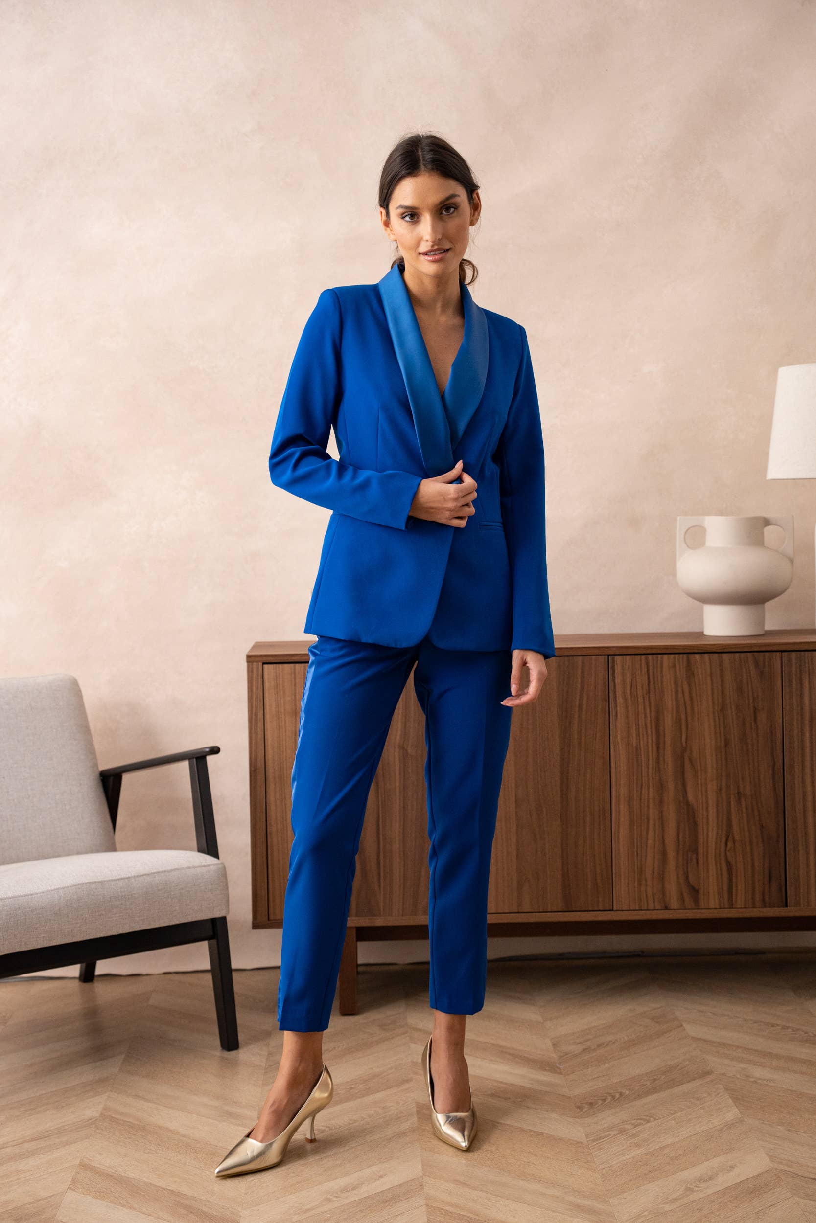 Attentif Paris – Engroshandel Habitjakke – til kvinder – Slim fit plain smokingjakke27