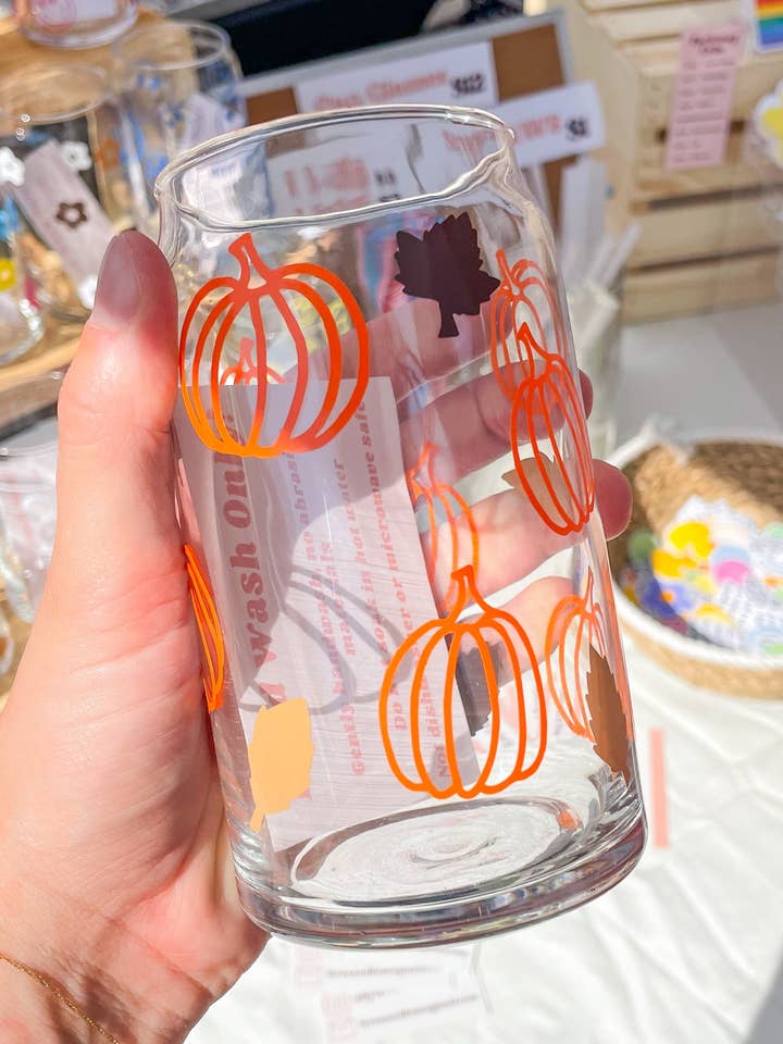 Verre à la citrouille pour la vente par Wren and Rose
