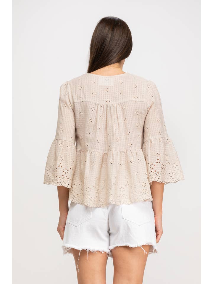 Peace & Love (CALAO IMPORT EXPORT S.L.) - Wholesale Blouse - Women's - EMBROIDERED BLOUSE PR9992B