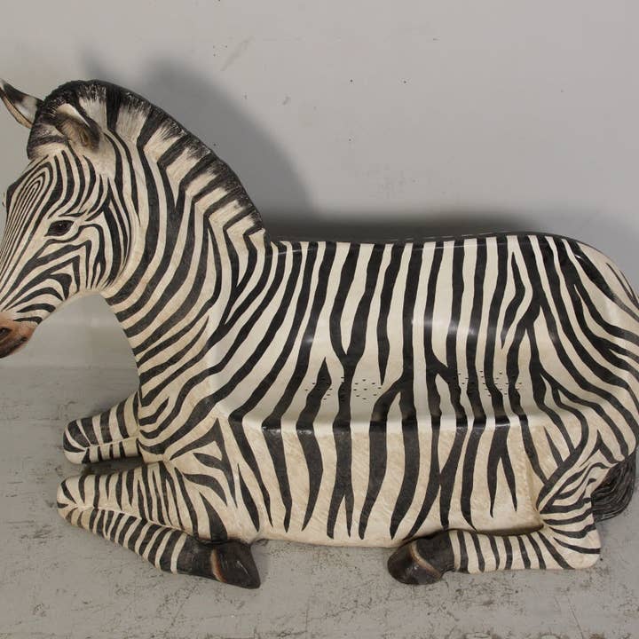 LM Treasures - Wholesale Decorative Tabletop Object - Zebra Bench Life Size Statue3