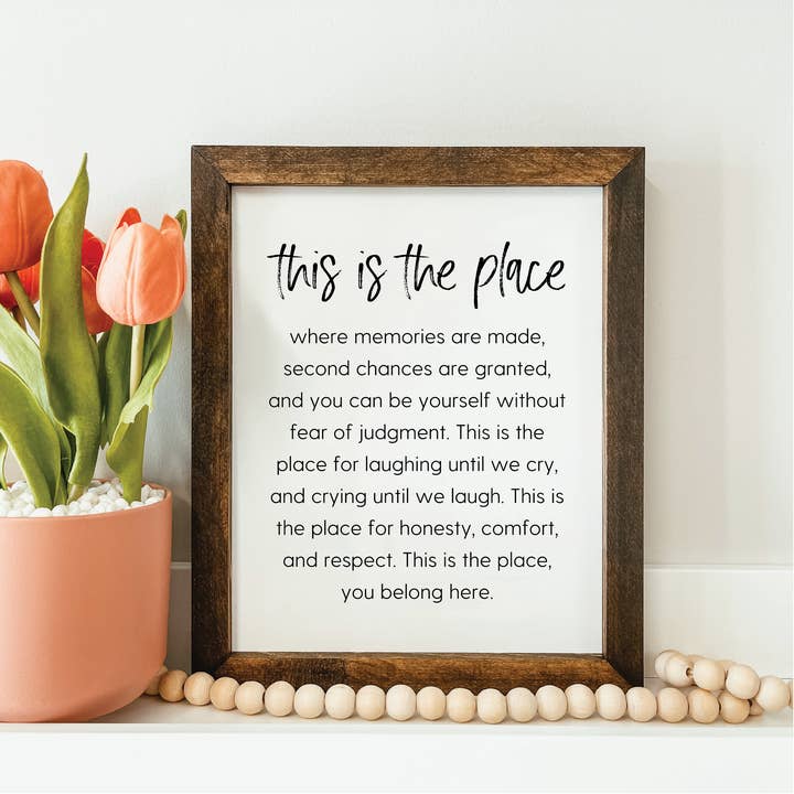 Letrero de madera enmarcado «This Is The Place» para venta al por mayor de Knotty Design Co.