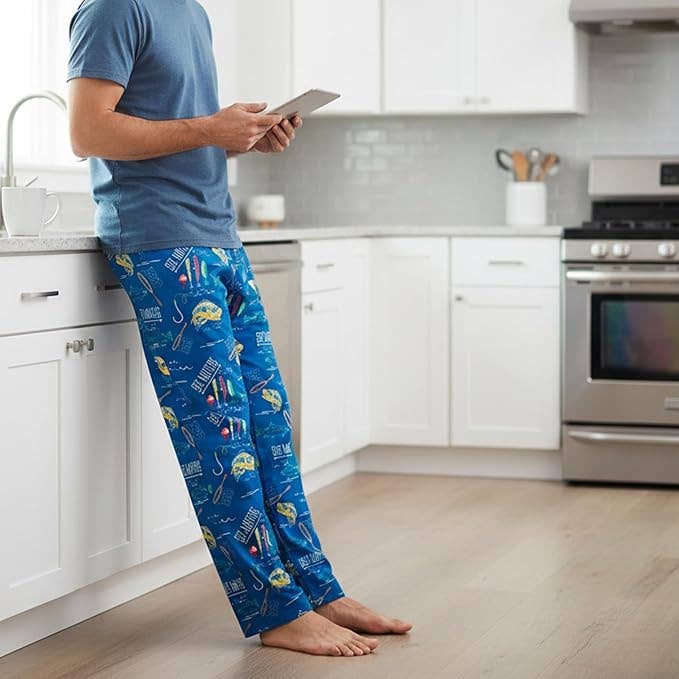 Funky Junque – calças de pijama - Homem por atacado – Calças de Pijama Masculinas - Size Matters (Pesca) - Azul1