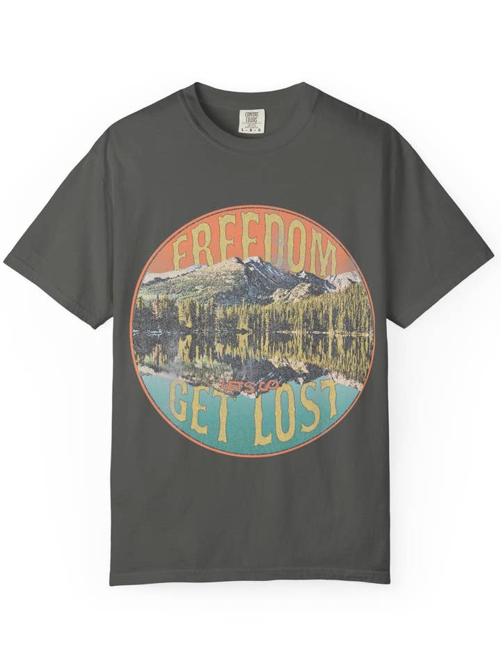 Vrijheid Verdwaal Voor Altijd T-shirt voor wholesale door Life Clothing Co