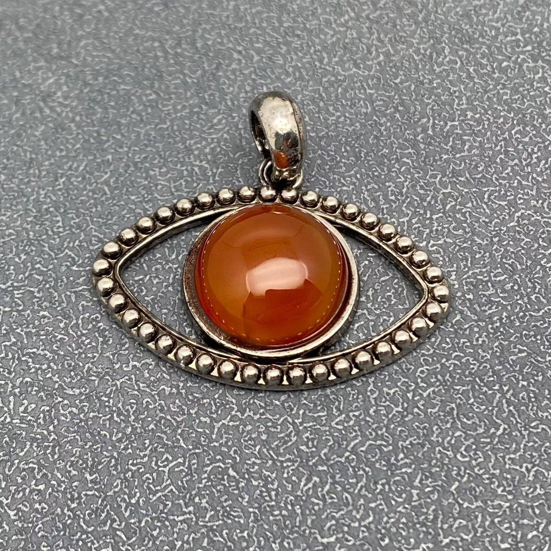 Mio Queena - Wholesale Individual Charm/Pendant - Vintage Natural Stone Evil Eye Charms (Single Pendant) - CS14