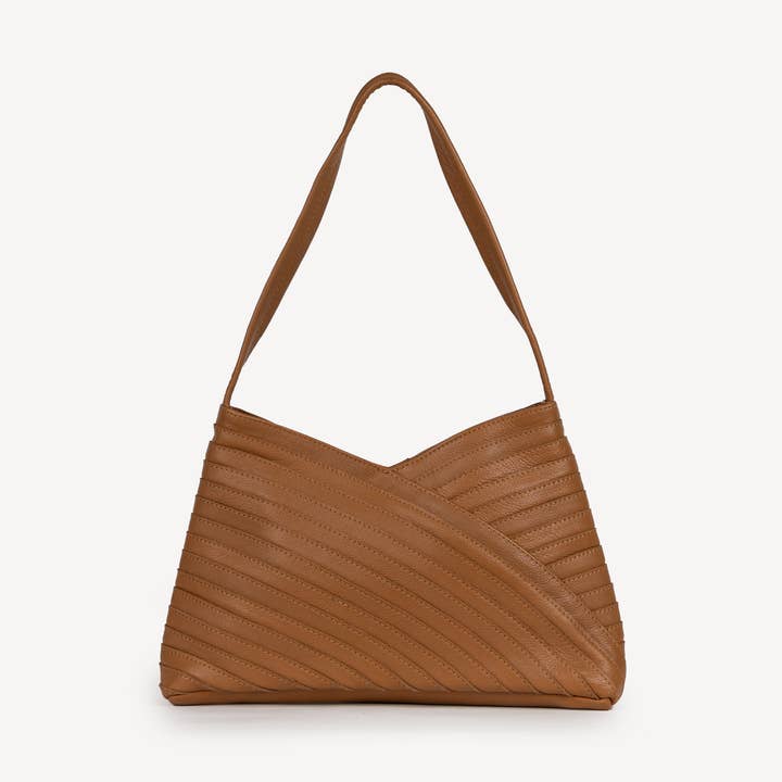 Borsa a Tracolla in Pelle Martellata a Incrocio - Cammello per la vendita all'ingrosso da parte di JOYN