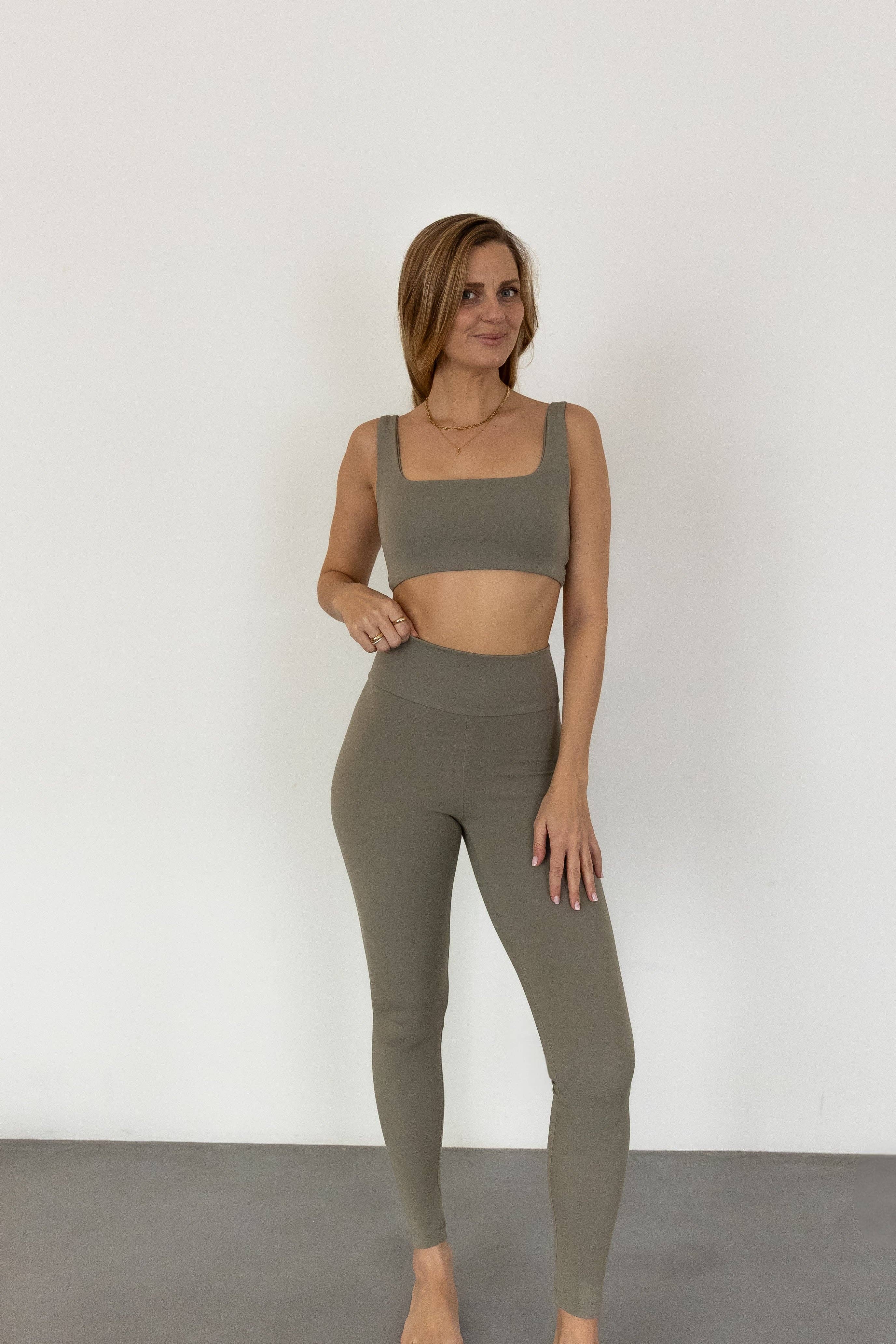 MOLY LEGGINGS TENCEL OLIVE for wholesale on Faire