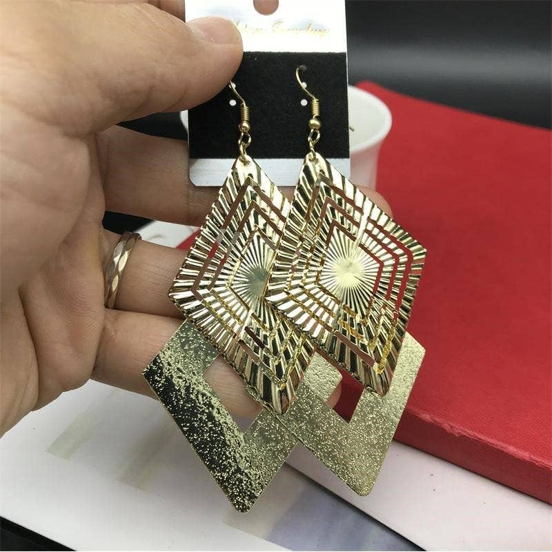 MoodGold - Wholesale Dangle Earrings - Strikingly Exaggerated Oval Geometric Earrings3