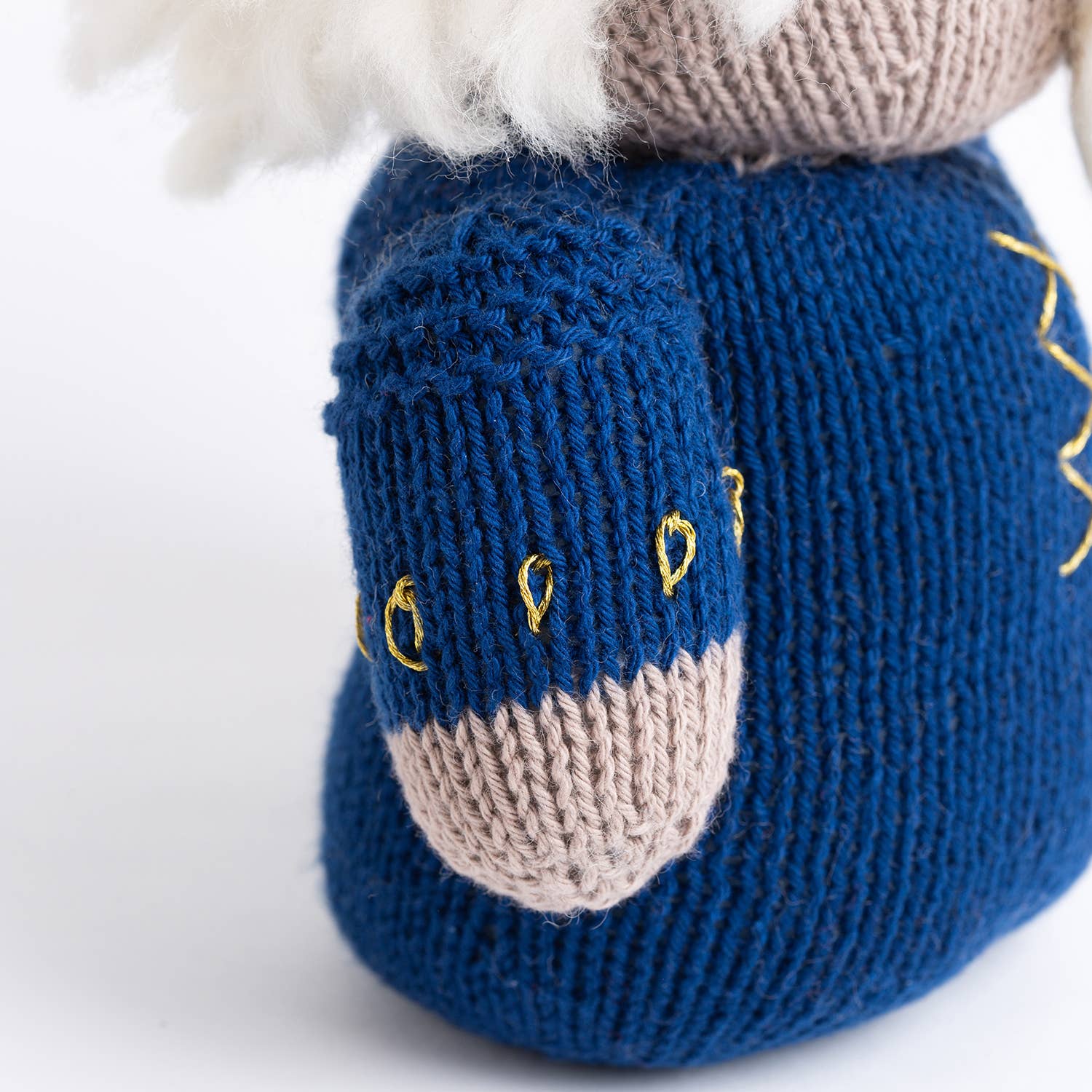 Wool Couture Company - Wholesale Doe-het-zelf-knutselset - Bailey Nutcracker eenvoudig kerstbreipakket5