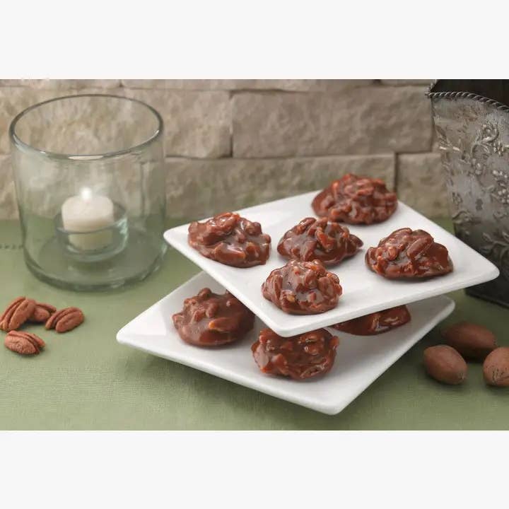 Lammes Candies - Wholesale Caramel - Texas Chewie Pecan Pralines 6 oz5