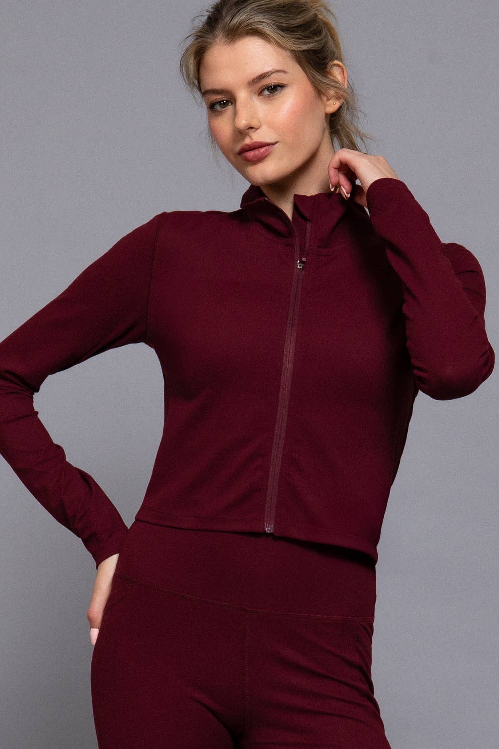 Active Basic | Active USA - Venta al por mayor Chaqueta deportiva - Mujer - Chaqueta de entrenamiento con cremallera, cuello alto y manga larga9