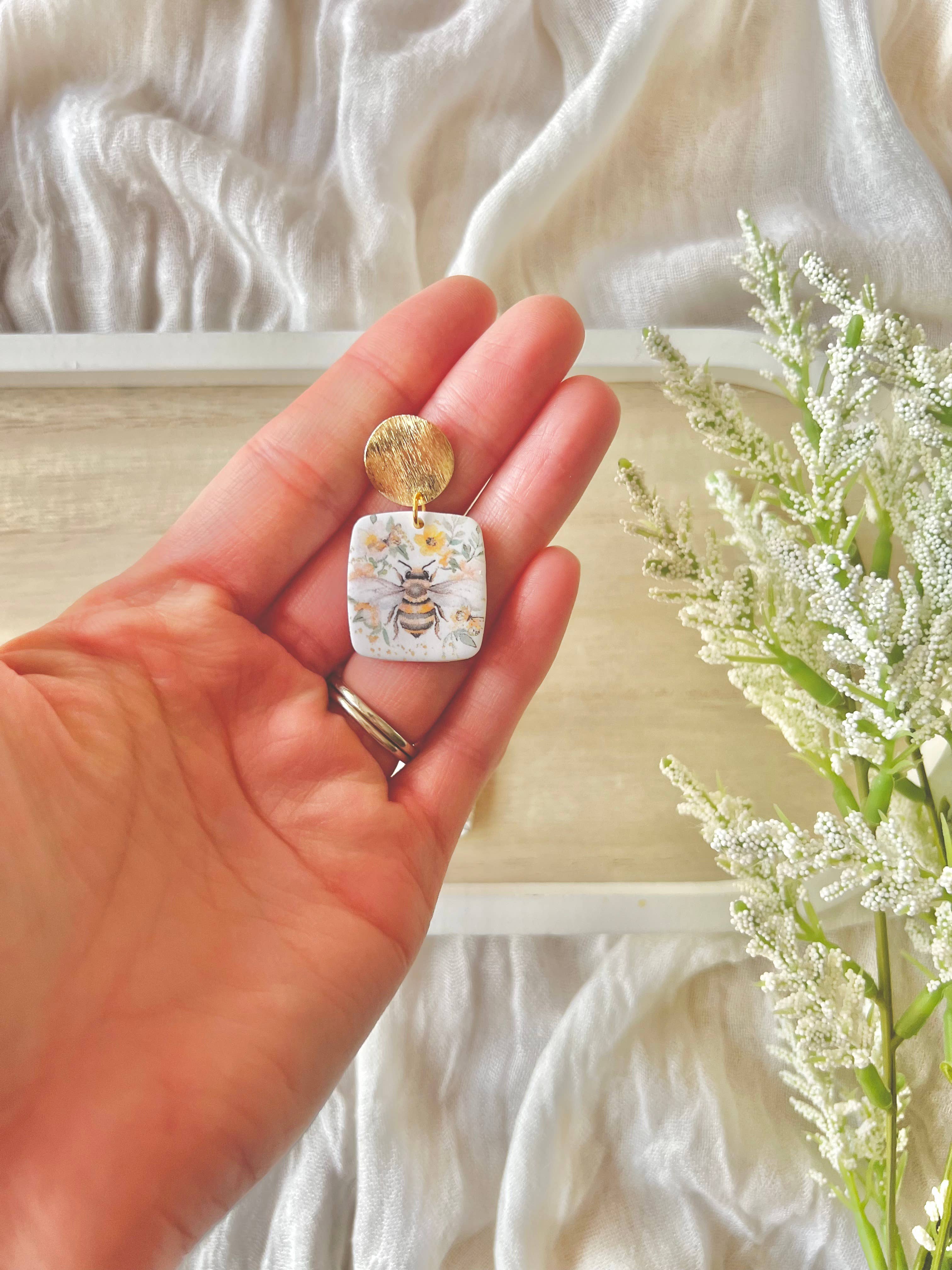 SeizeTheClayJewelry – Brincos de argola por atacado – Brincos de Abelha, Brincos de Argila de Abelha, Brincos de Abelha Mel0