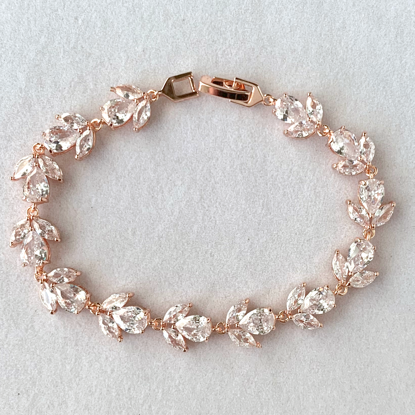 Amandine Jewelry - Wholesale Tennis Bracelet - Anastasia Tennis Bracelet3