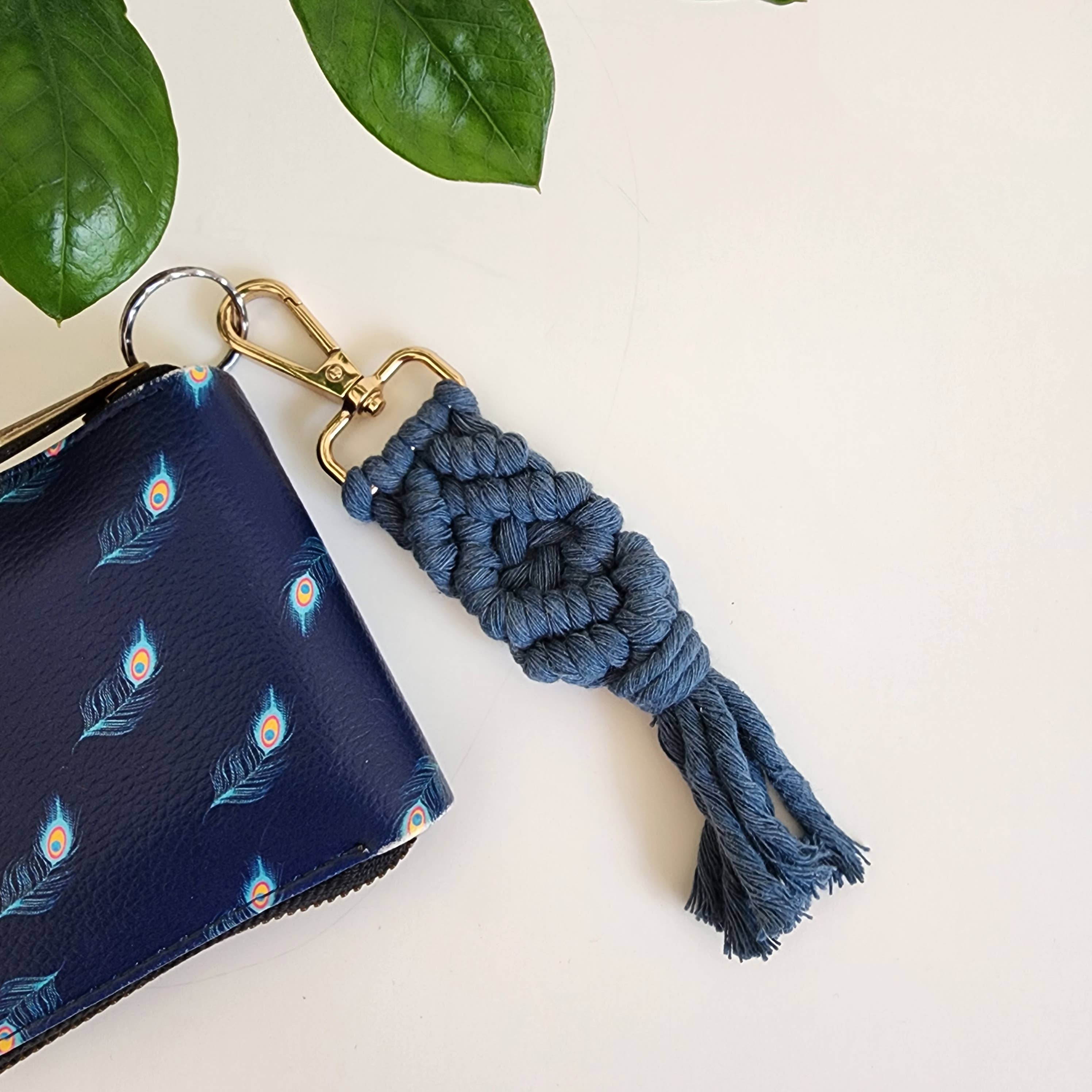 Handmade By Uruba - Wholesale Sleutelhanger - Dames - Macramé katoenen sleutelhanger, boho accessoire voor tas en sleutel7