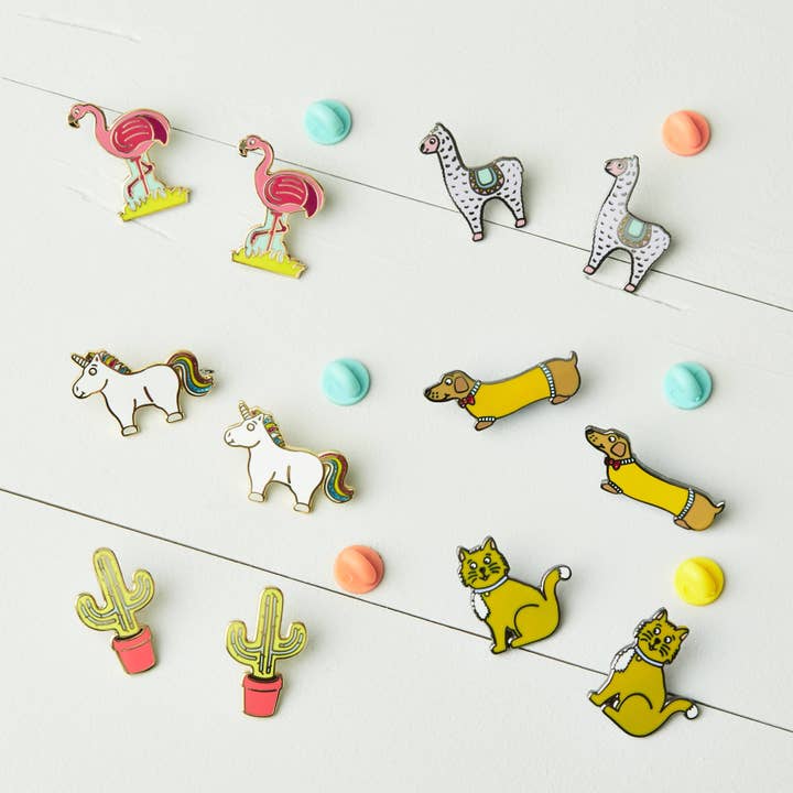 The Pop Out Card Company - Wholesale Lapel Pin/Button - Flamingo Enamel Pin Badge