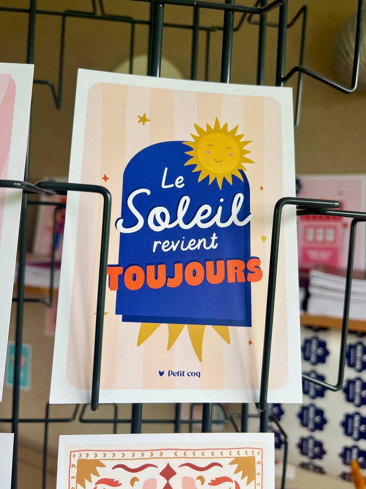 Cartão-postal O sol regressa por atacado de Petit Coq