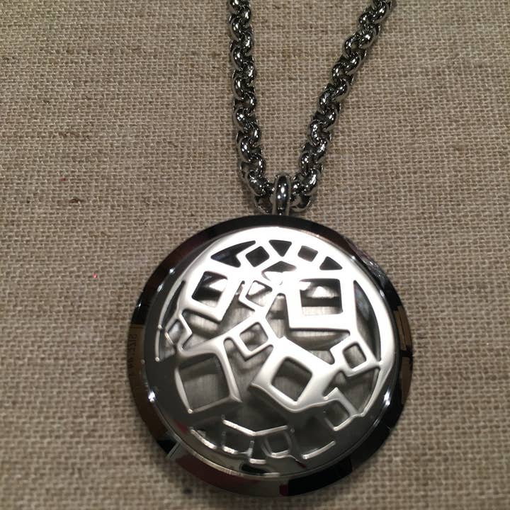 Baltic Essentials - Wholesale Aromatherapy necklace - Essential Oil hypo-allergenic 316L Surgical Grade Stainless Steel Diffuser0