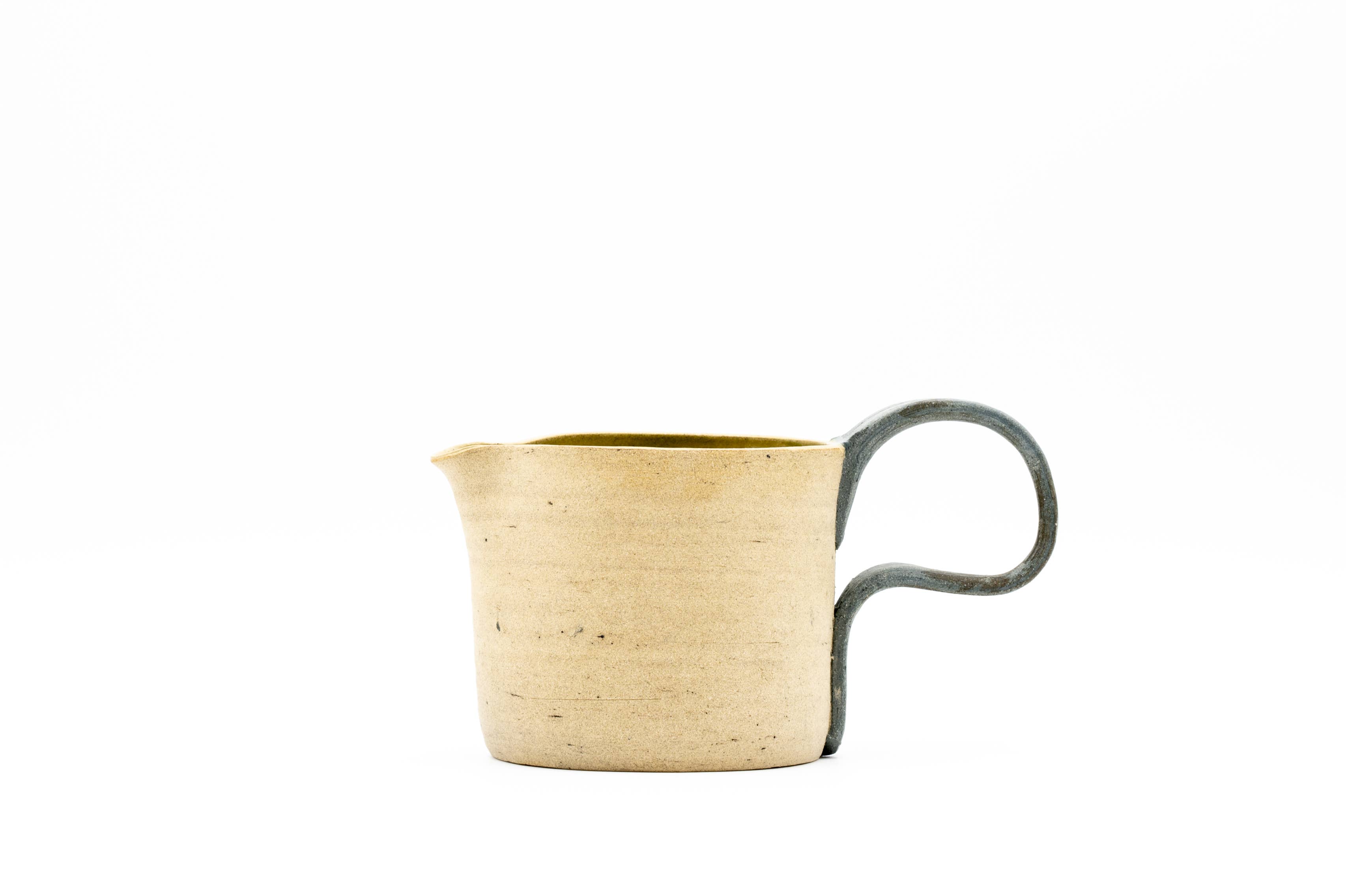 Karen Dawn Curtis – wholesale Jug – 500 ml Hand-thrown Ceramic Stoneware Gravy Jug0