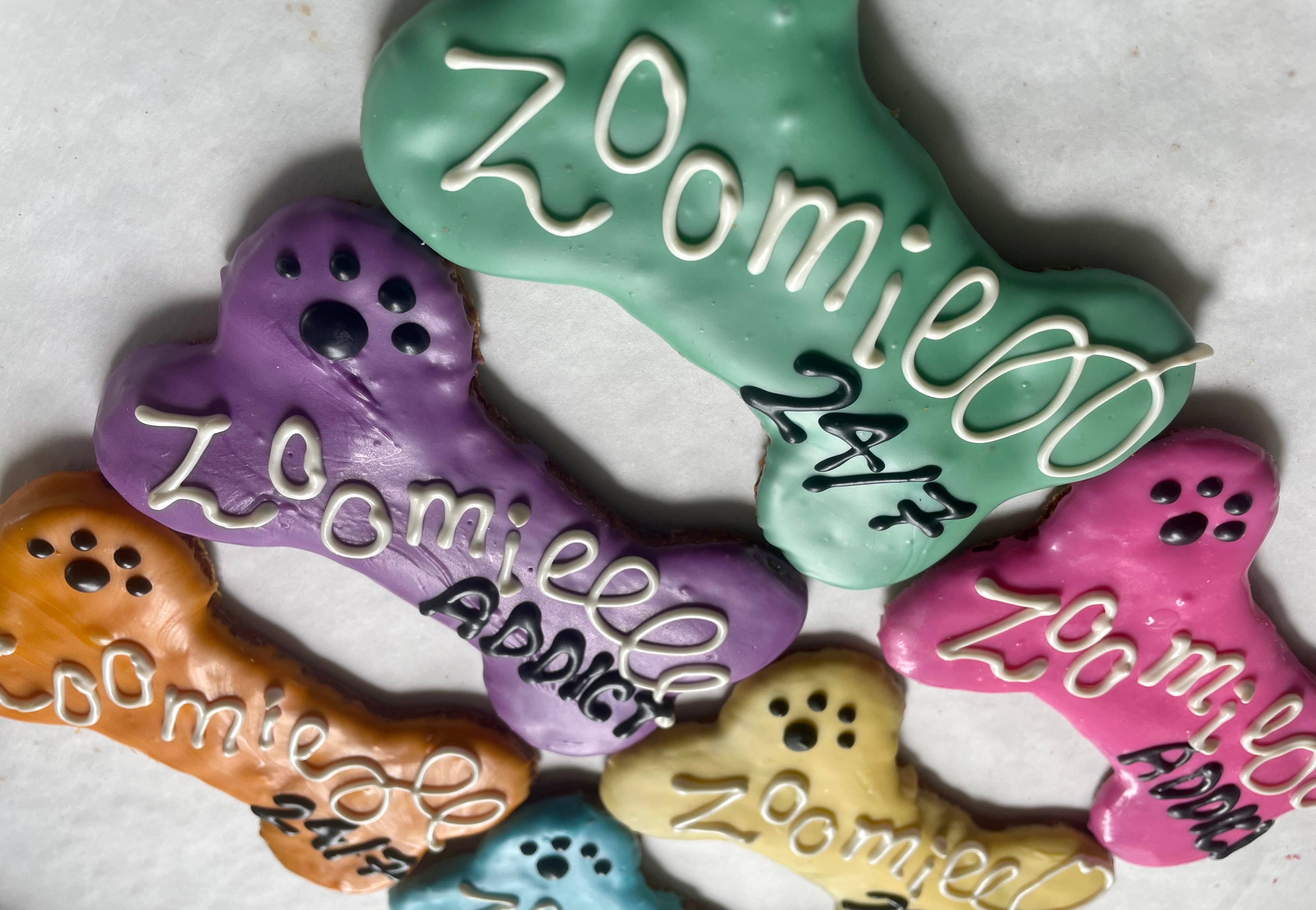 YumYum4DOGS - Wholesale Pet Treats - Dog - 6 inch Zoomies ADDICT dog treat13