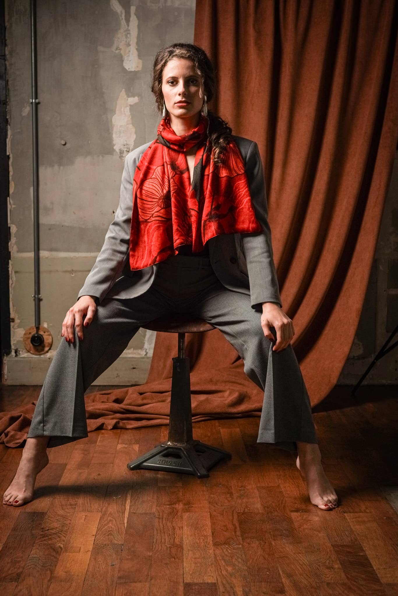 FST le french studio - Wholesale Scarf - Women's - Lined wool scarf 160x35cm printed RED HIBISCUS2