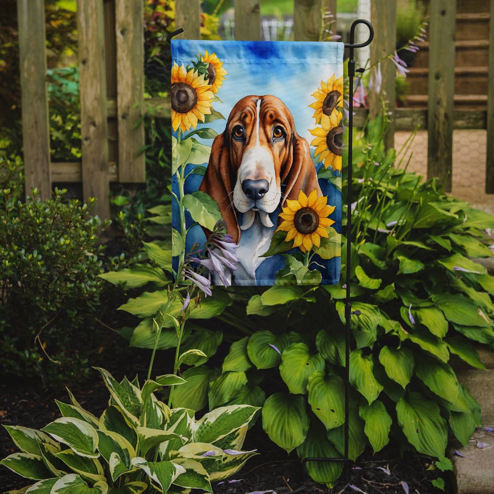 Caroline's Treasures - Vente Drapeaux - Drapeau de jardin Basset Hound in Sunflowers DAC6017