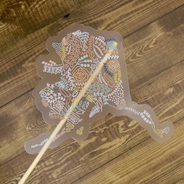 Autocollant floral Alaska transparent. Autocollant d'État résistant aux intempéries. Autocollant mat en vinyle. pour la vente par Nolie Co