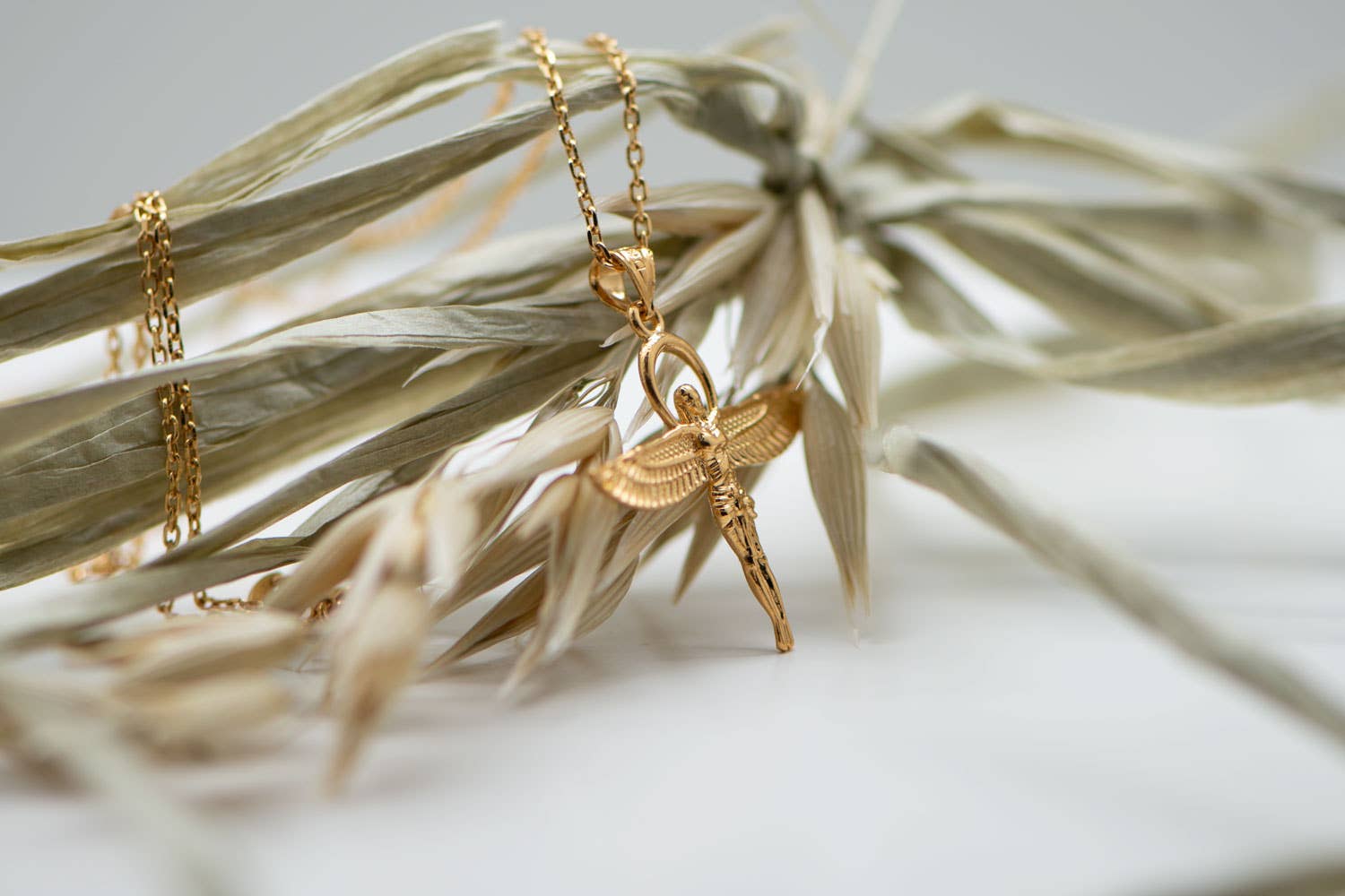 TALISMAN JEWELLERY (D&Fidanverdi, S.L.) – Engroshandel Halskæde med vedhæng – Gudinde Isis Vedhæng Egypten 18k Forgyldt3