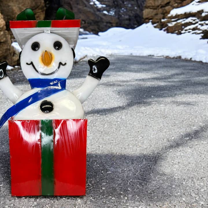 Blue Goat Garden Decor - Wholesale Christmas Decoration - Snowman Christmas Present Metal Garden Sculpture