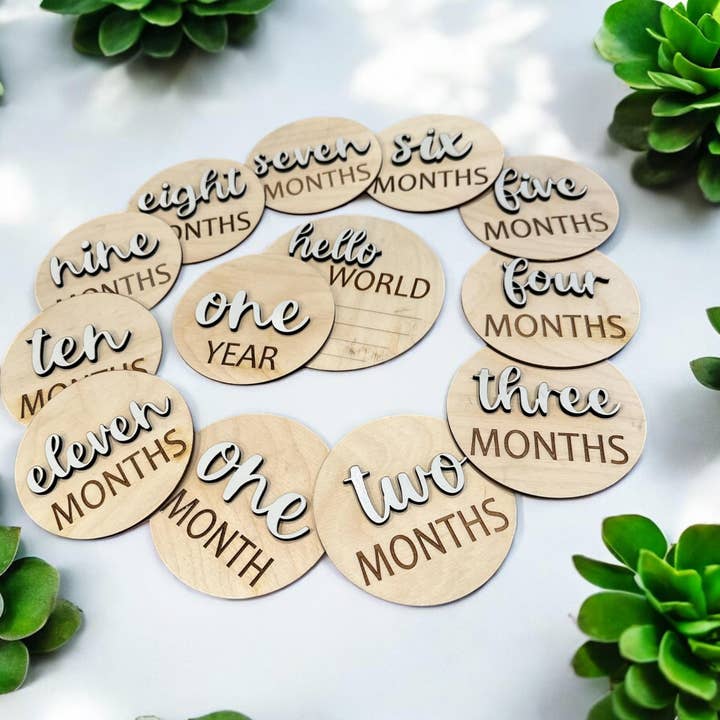 Pietre miliari, Pietre miliari del bambino | Ws per la vendita all'ingrosso da parte di Griswold's Galore