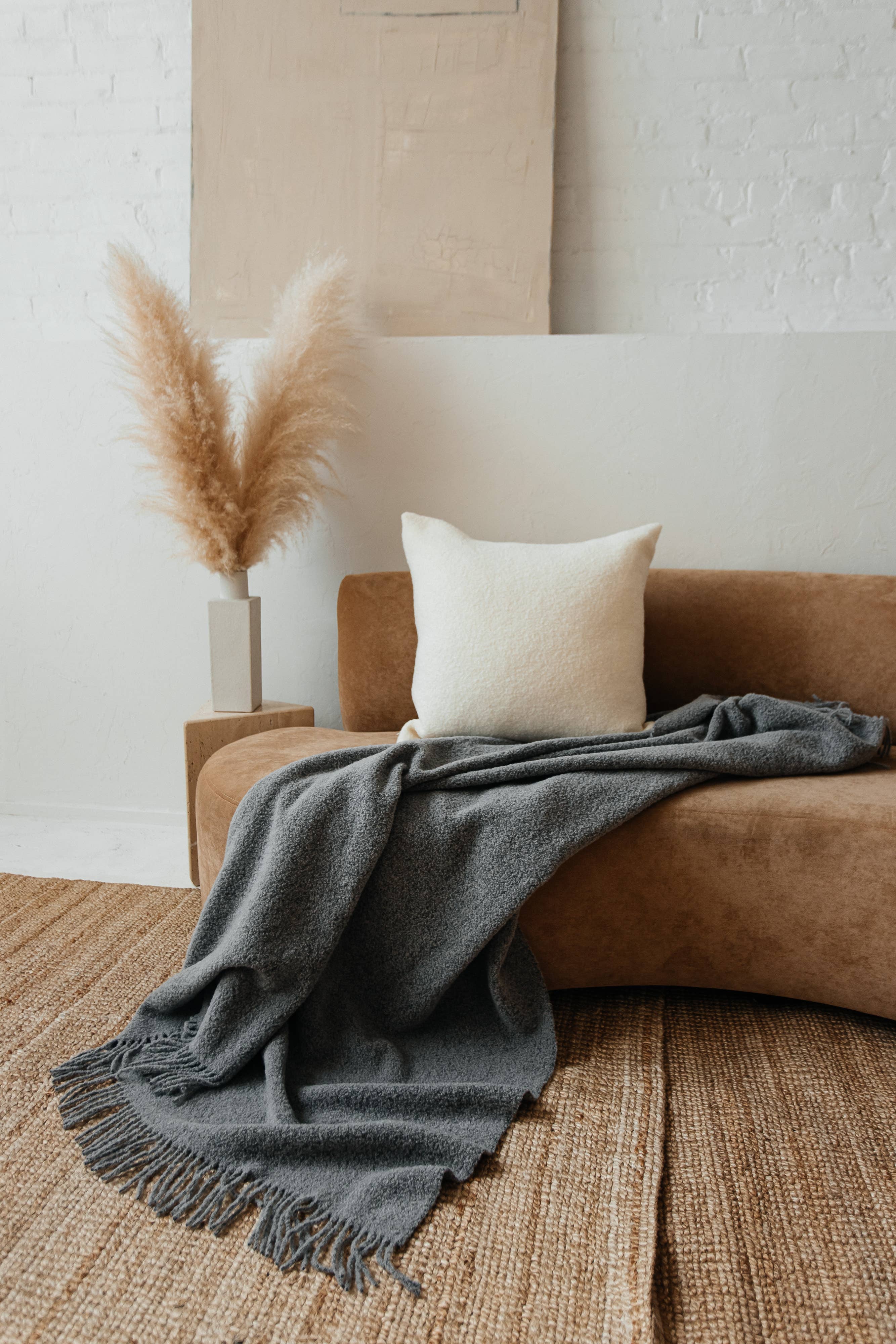 Linen Way Inc. - Wholesale Throw Blanket - Baldwin Wool Boucle Throw28