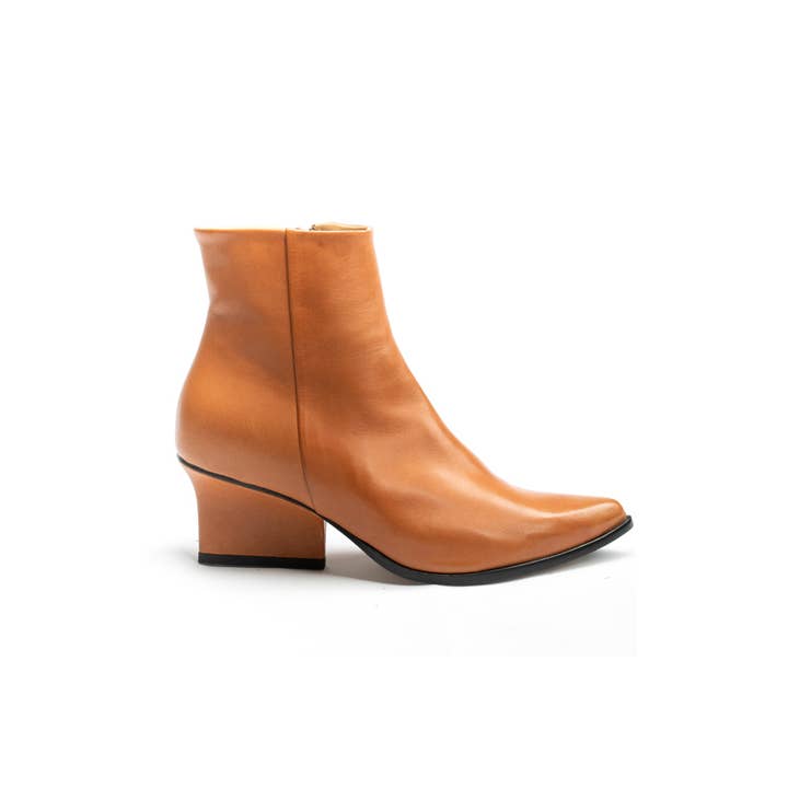 Stivaletti RYAN camel per la vendita all'ingrosso da parte di EIJK