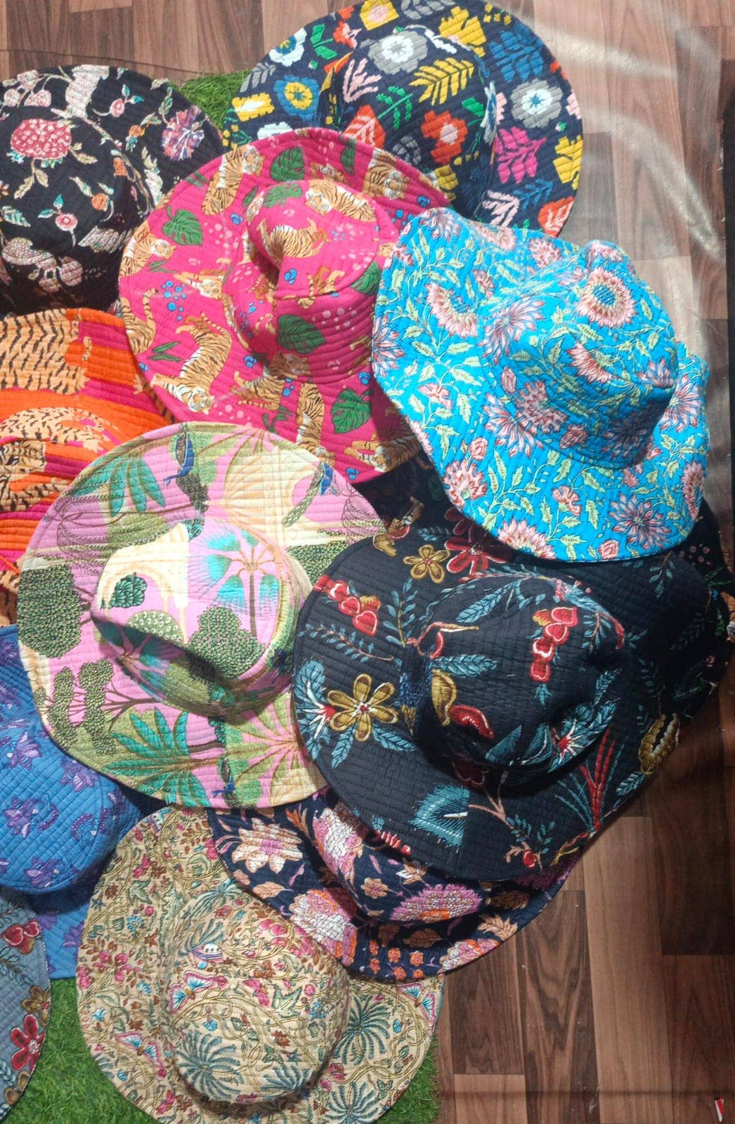 Meghcraft - Wholesale Bucket Hat - Women's - Handmade Cotton Reversible Bucket Hat - Sun Hat Unisex7