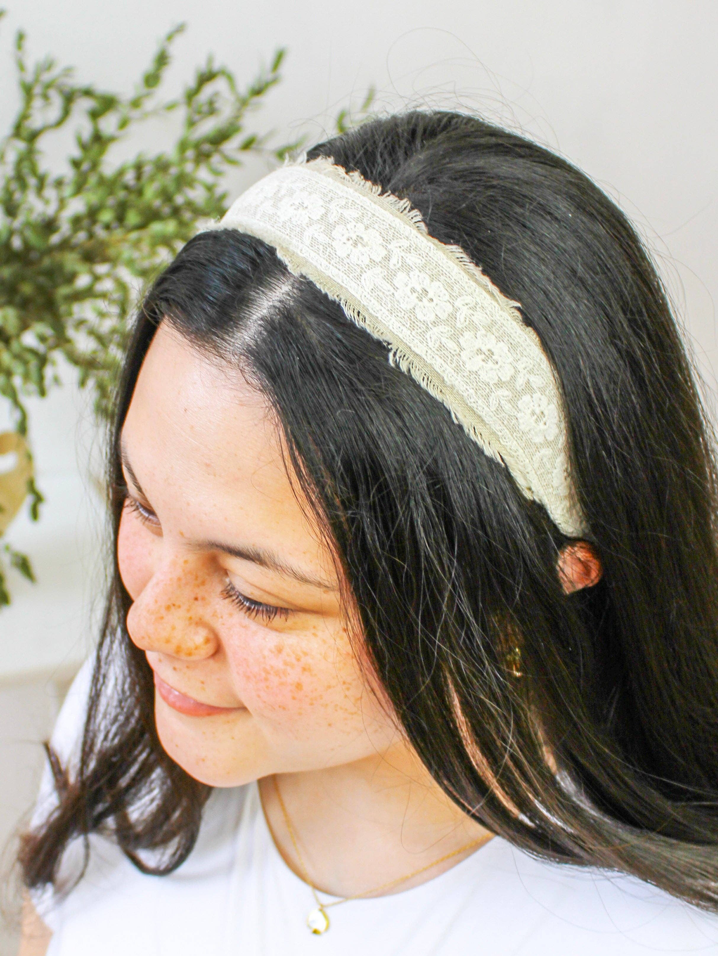 Ash & Rose - Wholesale Fashion Headband - Women's - Clara Lace and Linen Headband1