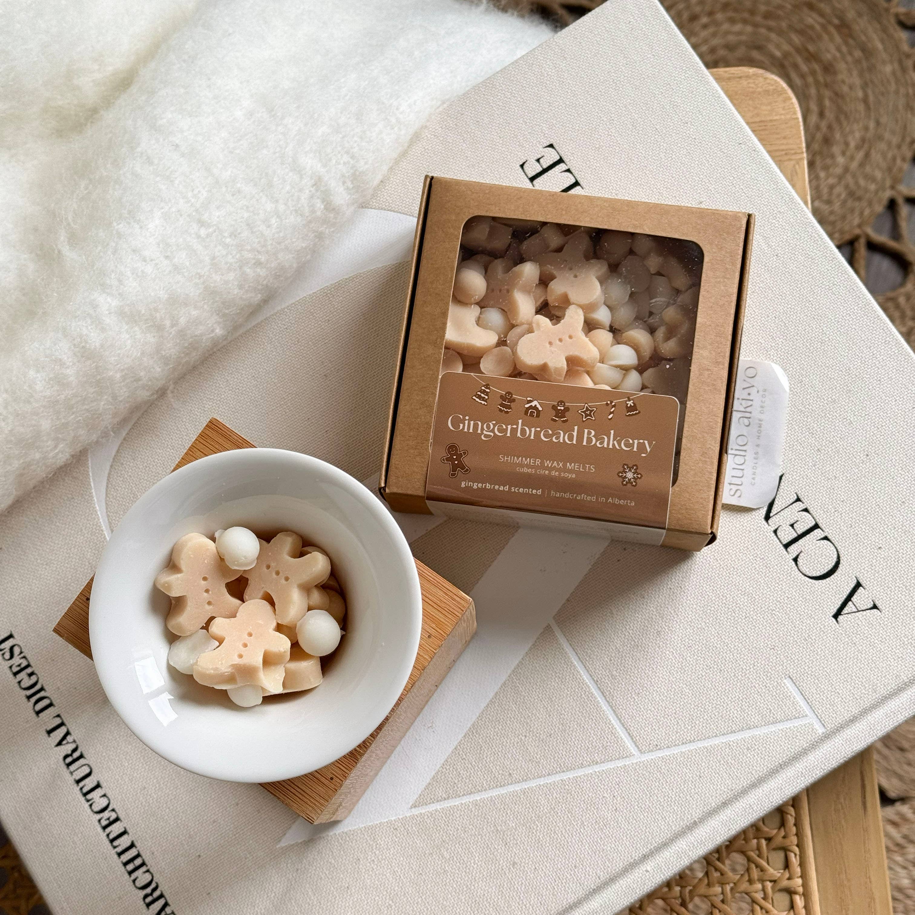 Studio Akiyo - Wholesale Wax melt - Gingerbread Bakery Wax Melt Scoopies | Holiday Nostalgia