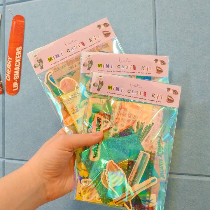 Haricot Vert - Wholesale DIY Craft Kit - Mini Vintage *Mystery* Ephemera Craft Kit1