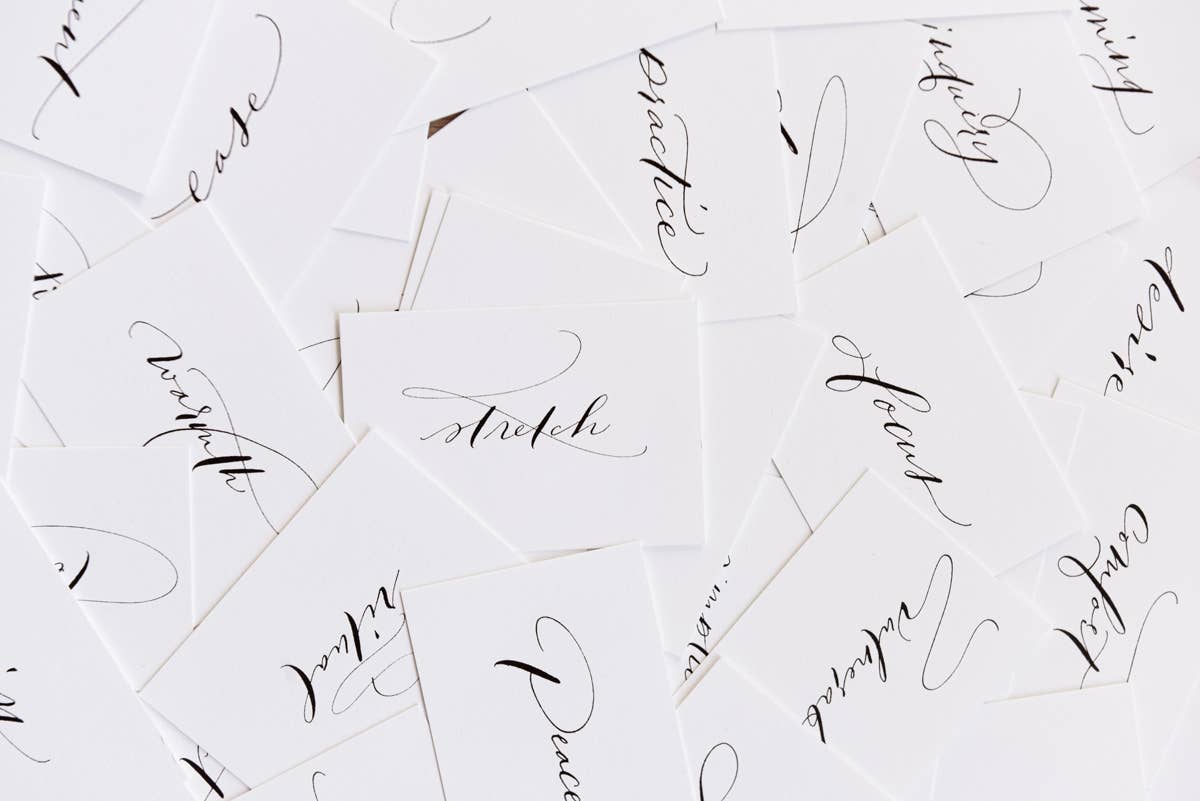 Paperfinger - Wholesale Decorative Tabletop Object - Daily Invitation5