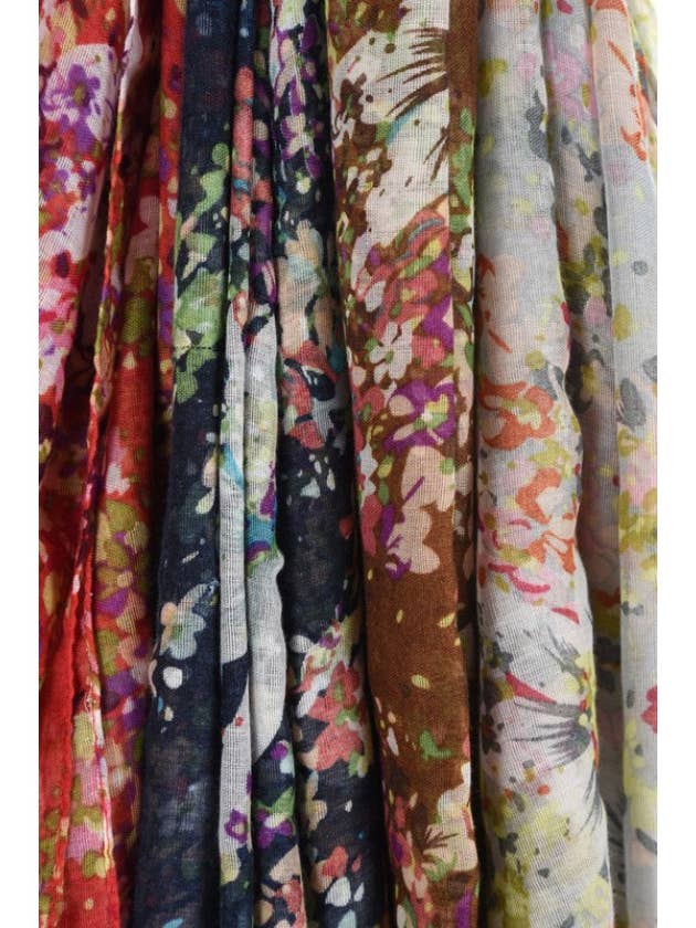 Flower Motif Summer Scarf
for wholesale by DK Hawaii