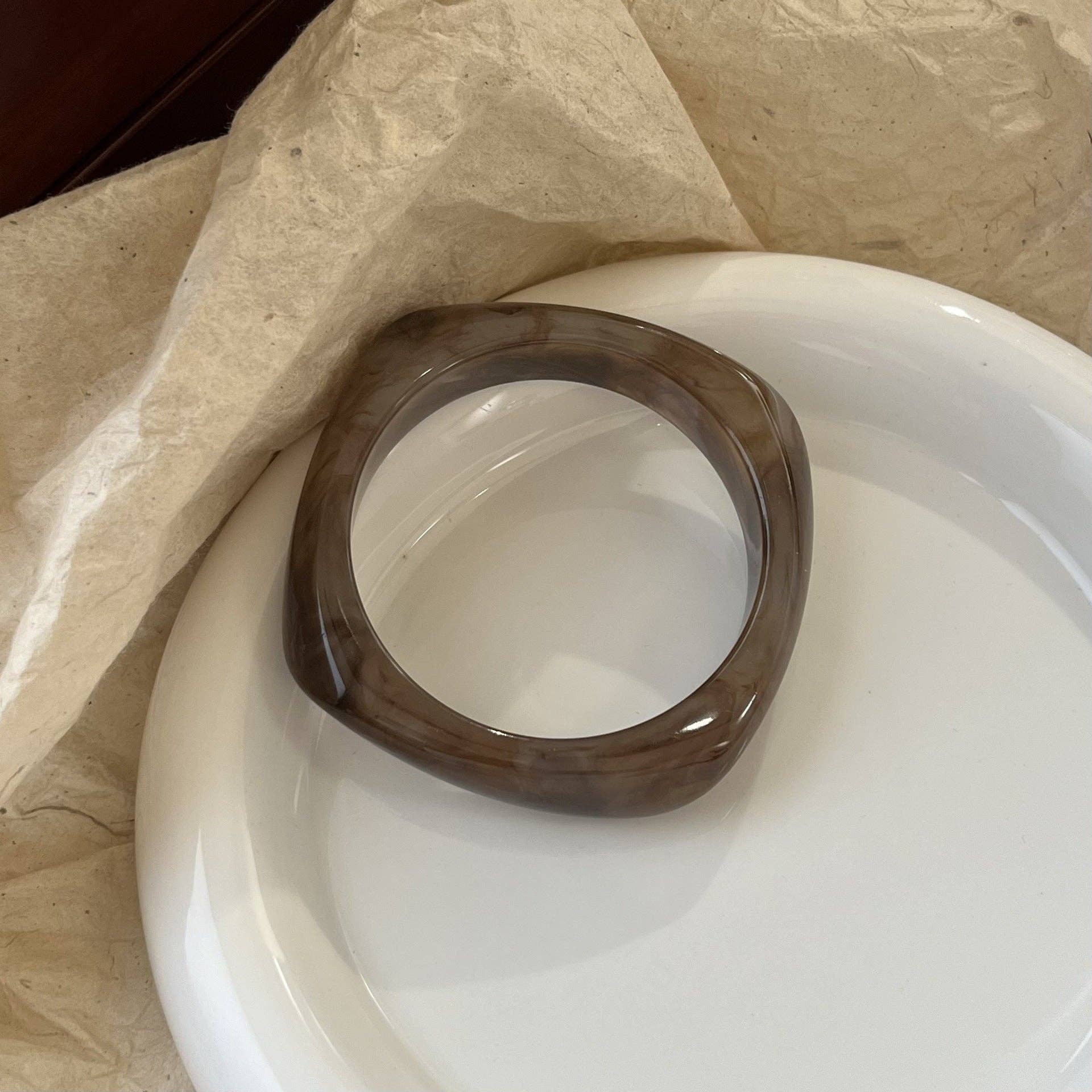 Dipped Shop - Vente Bracelet jonc - Bracelets en acrylique polygonaux géométriques irréguliers DP25B5683