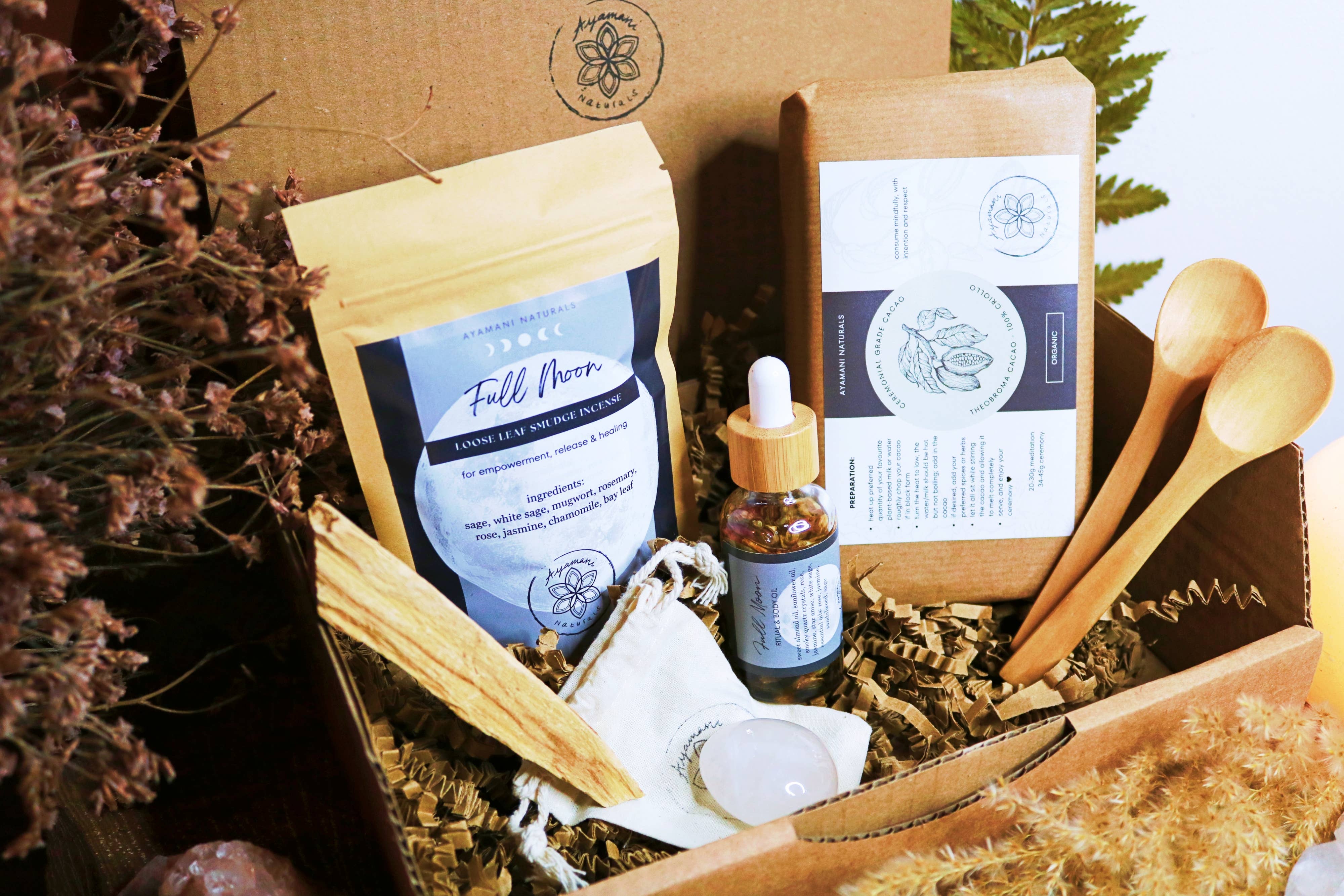 Ayamani Naturals - Vente Pierre et cristal de spiritualité - Coffret Cadeau Cérémonie Cacao Pleine Lune | Kit Cacao Rituel Brut8