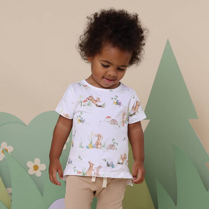Snuggle Hunny - Wholesale T-shirt – Kids - Easter Bunnies Organic T-Shirt