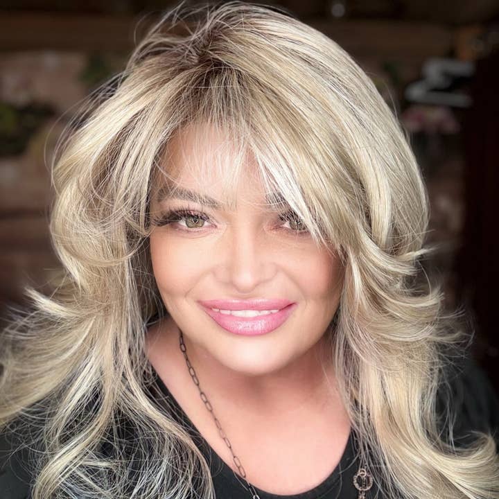 Naomi's Happy Place Shop - Wholesale Hair Extensions - DOLLY44