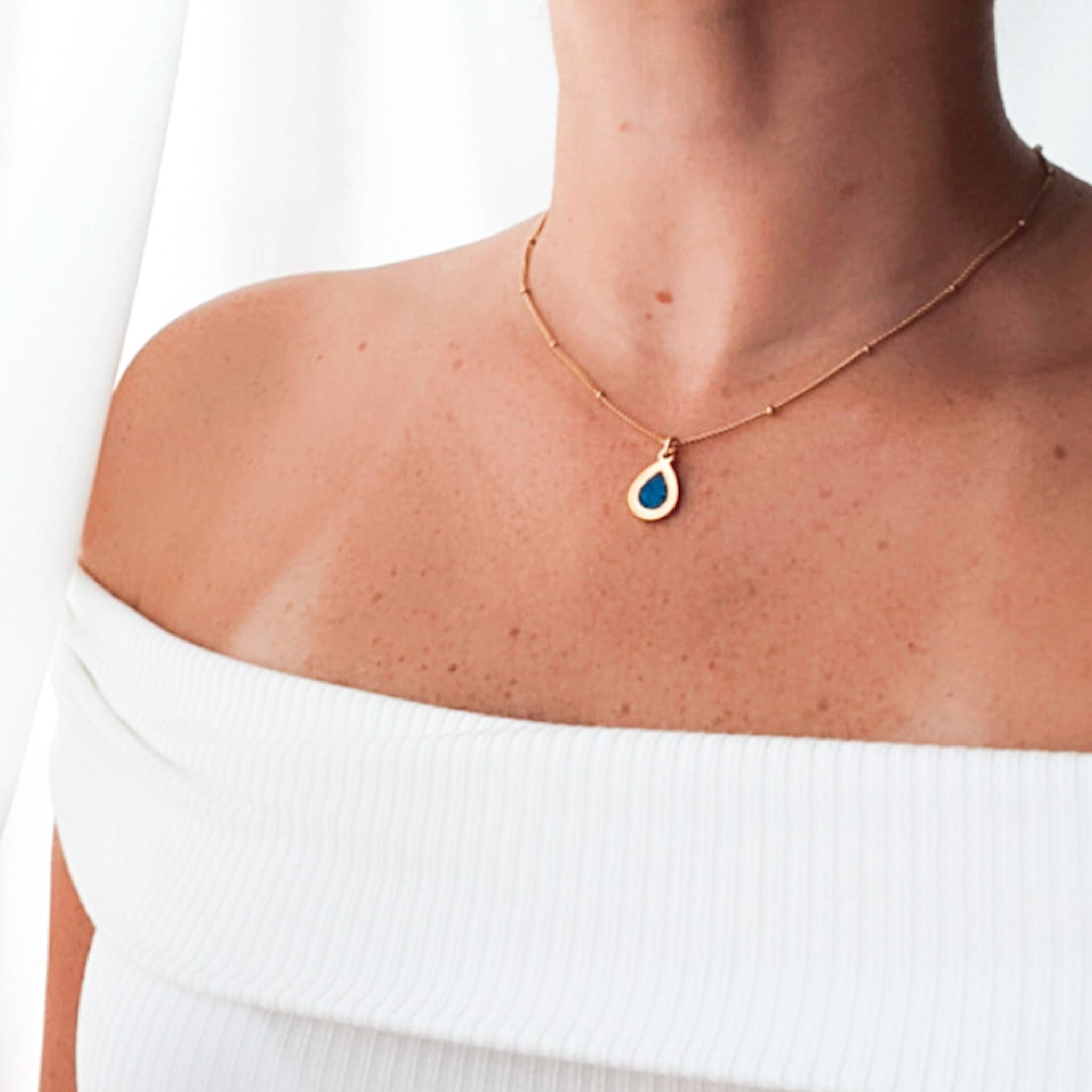 OCLOVE - Wholesale Pendant/Charm Necklace - Gota pendant - made with recycled plastic from the sea9