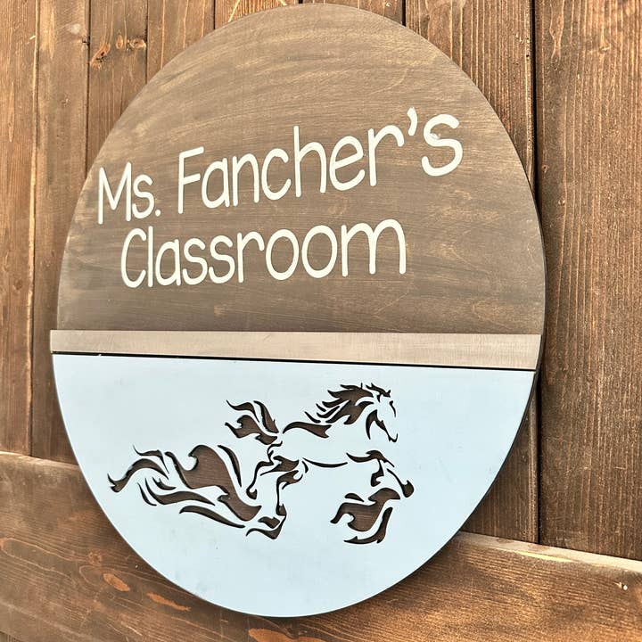 Colgador de Puerta Personalizado para Aula de Profesor Wildlight Trailblazers P02850 para venta al por mayor de Paisley Grace Makery