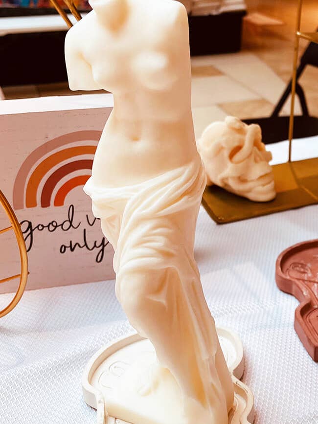 Die Seherin für den Großhandel von Dahil Bar