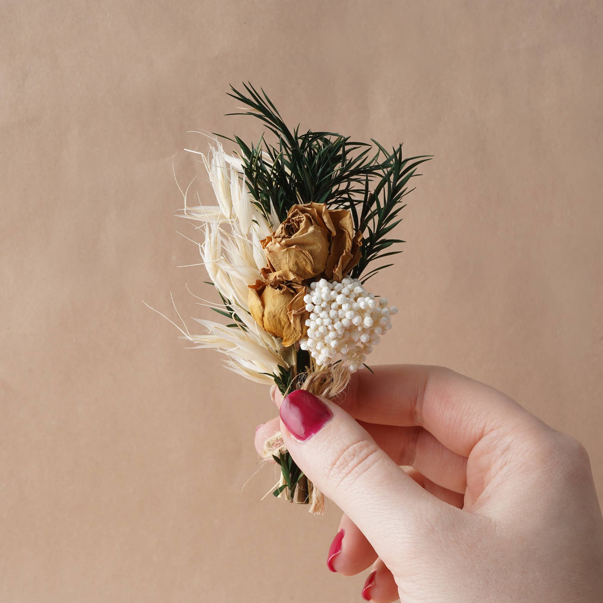 CGB Giftware - Wholesale Dried/pressed flowers - Send With Love 4 Asst. Dried Flower Bouquets In Display7