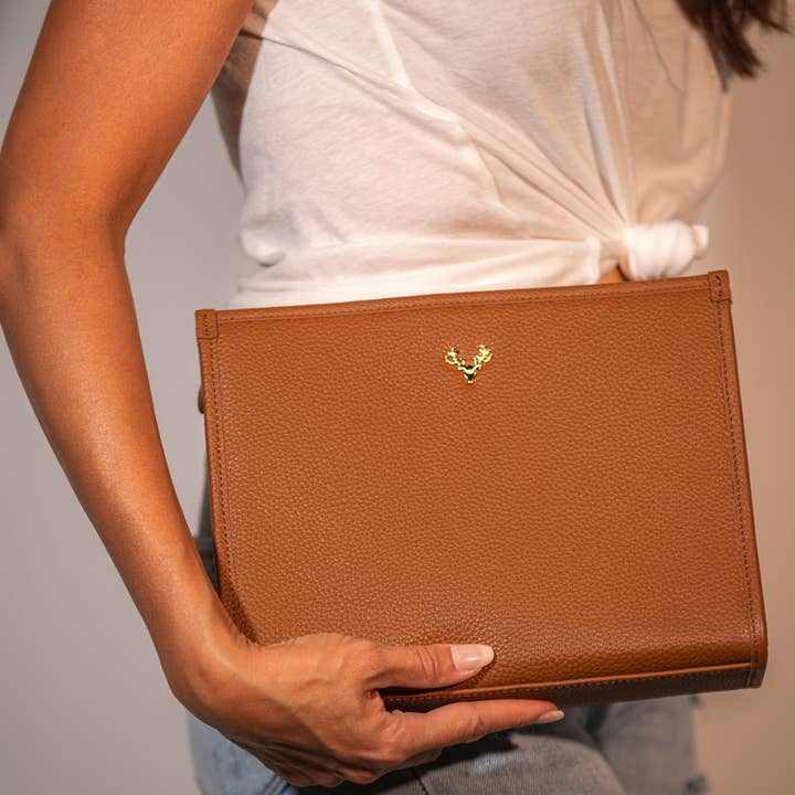 Taxidermy - Wholesale Clutch Bag - Women's - Carrie Convertible Clutch-NEW!