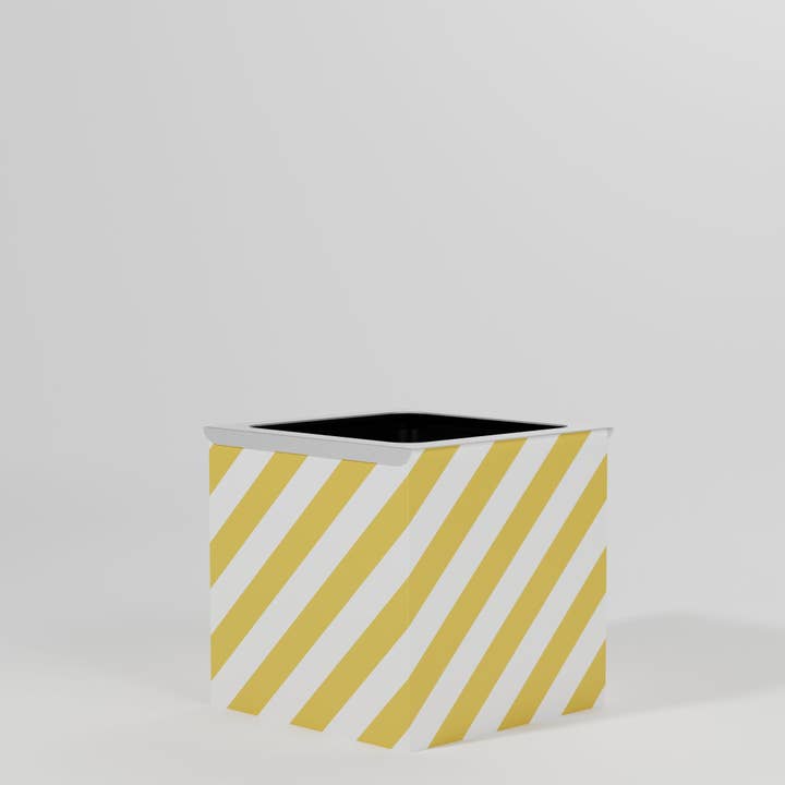 Basium I Cube for wholesale by artzure